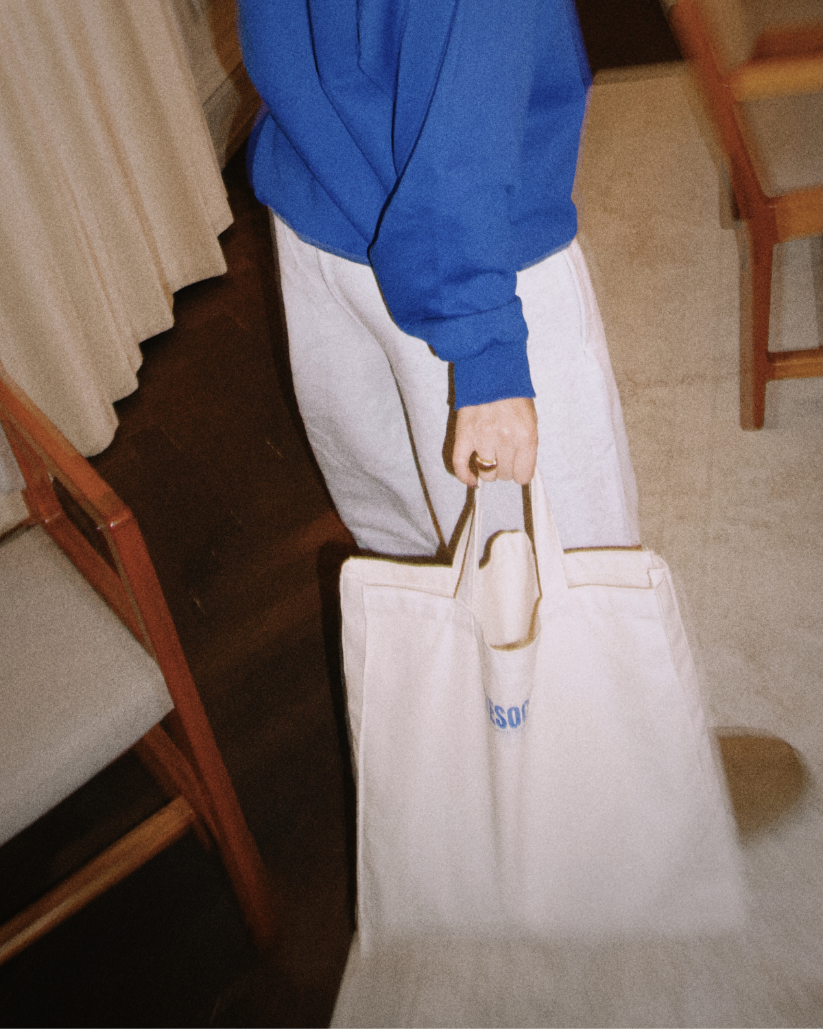 Tote bag